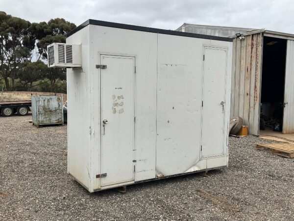 Small Site Hut or Ticket/Gate House Hut