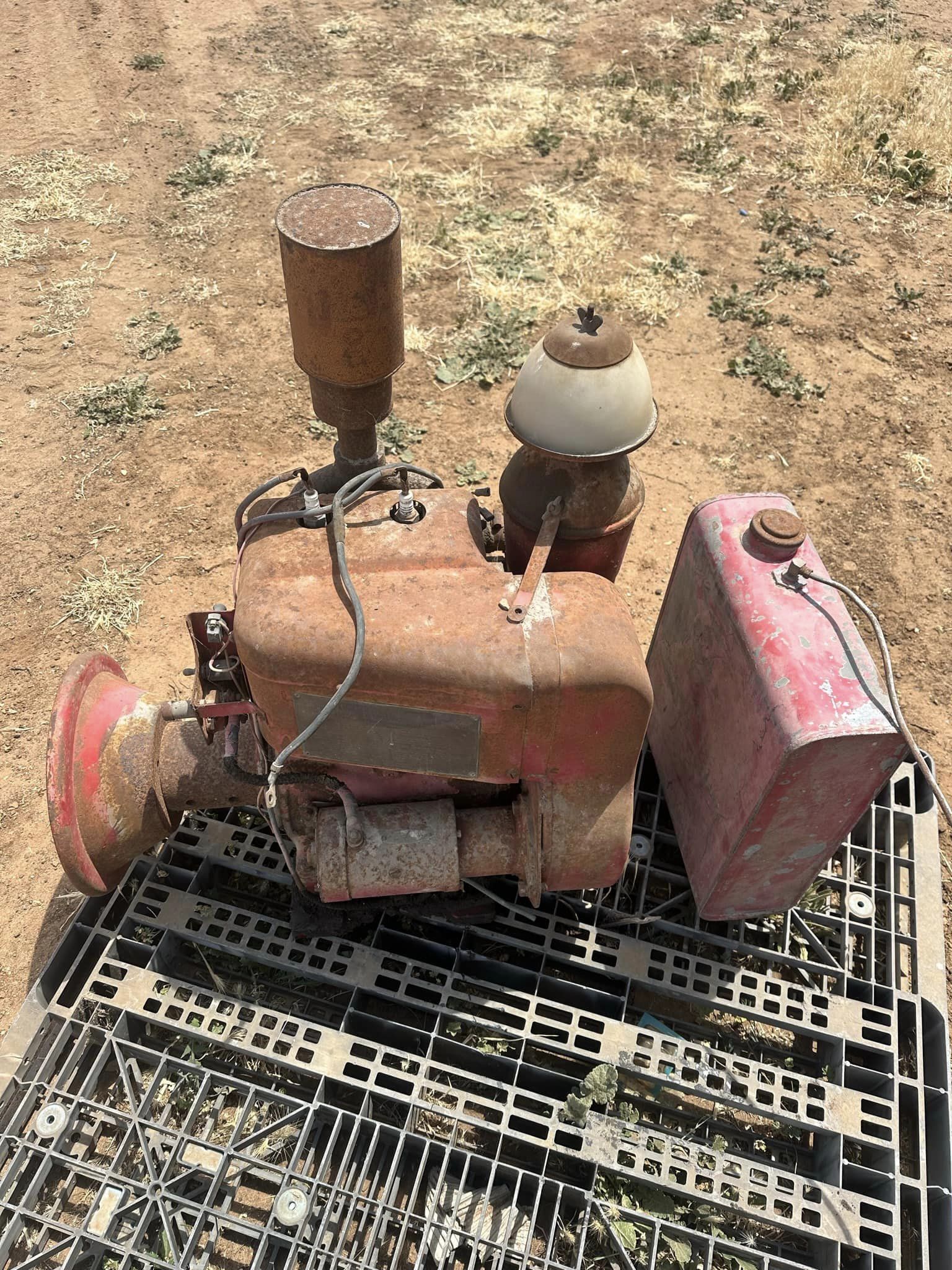 Twin Cylinder Wisconsin Engine - Image 3