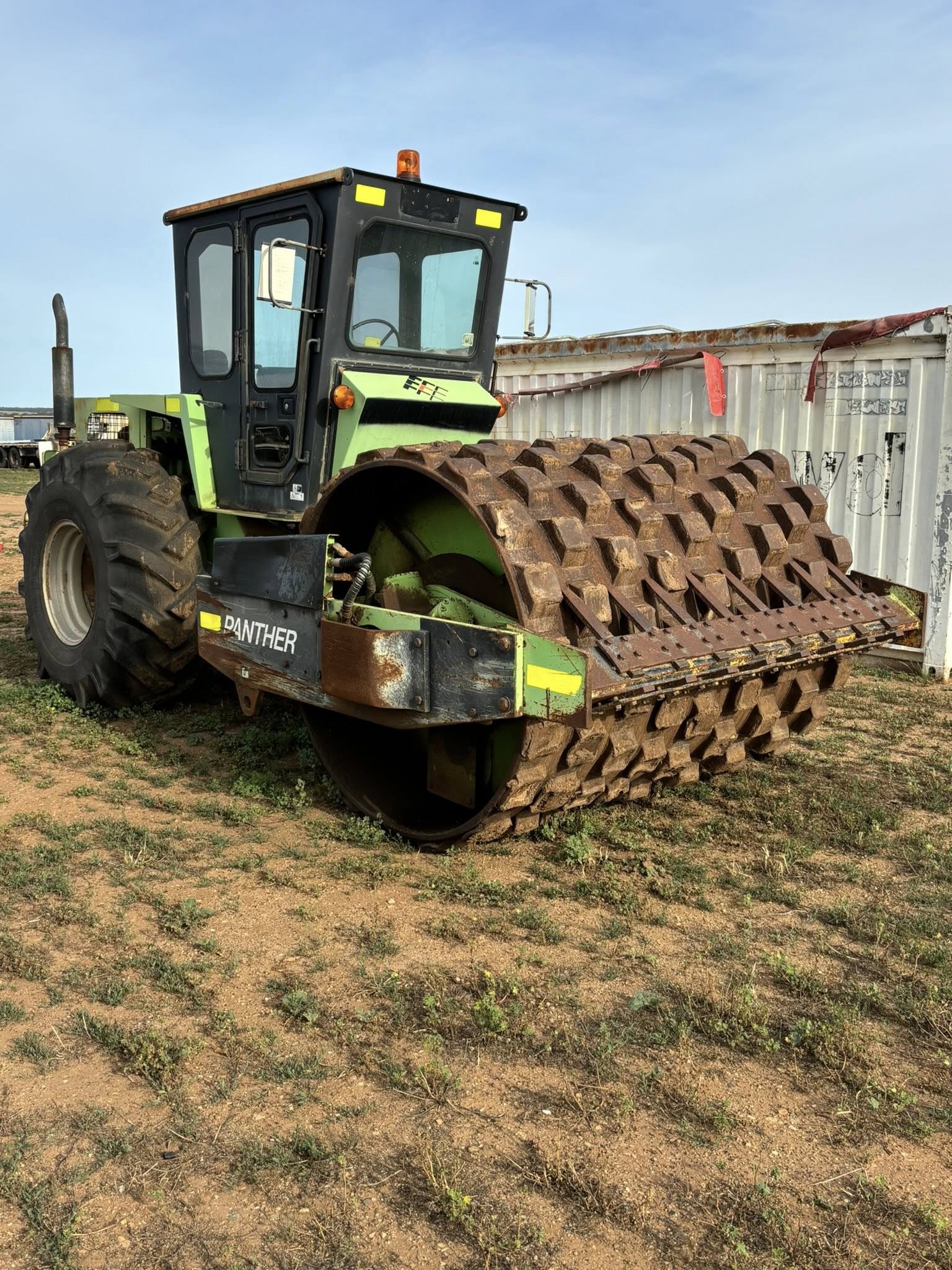 *SOLD* - Pannell Sheeps Foot Roller