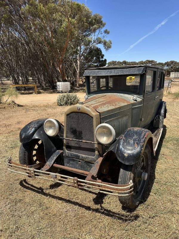 Willys Knight Model 70A