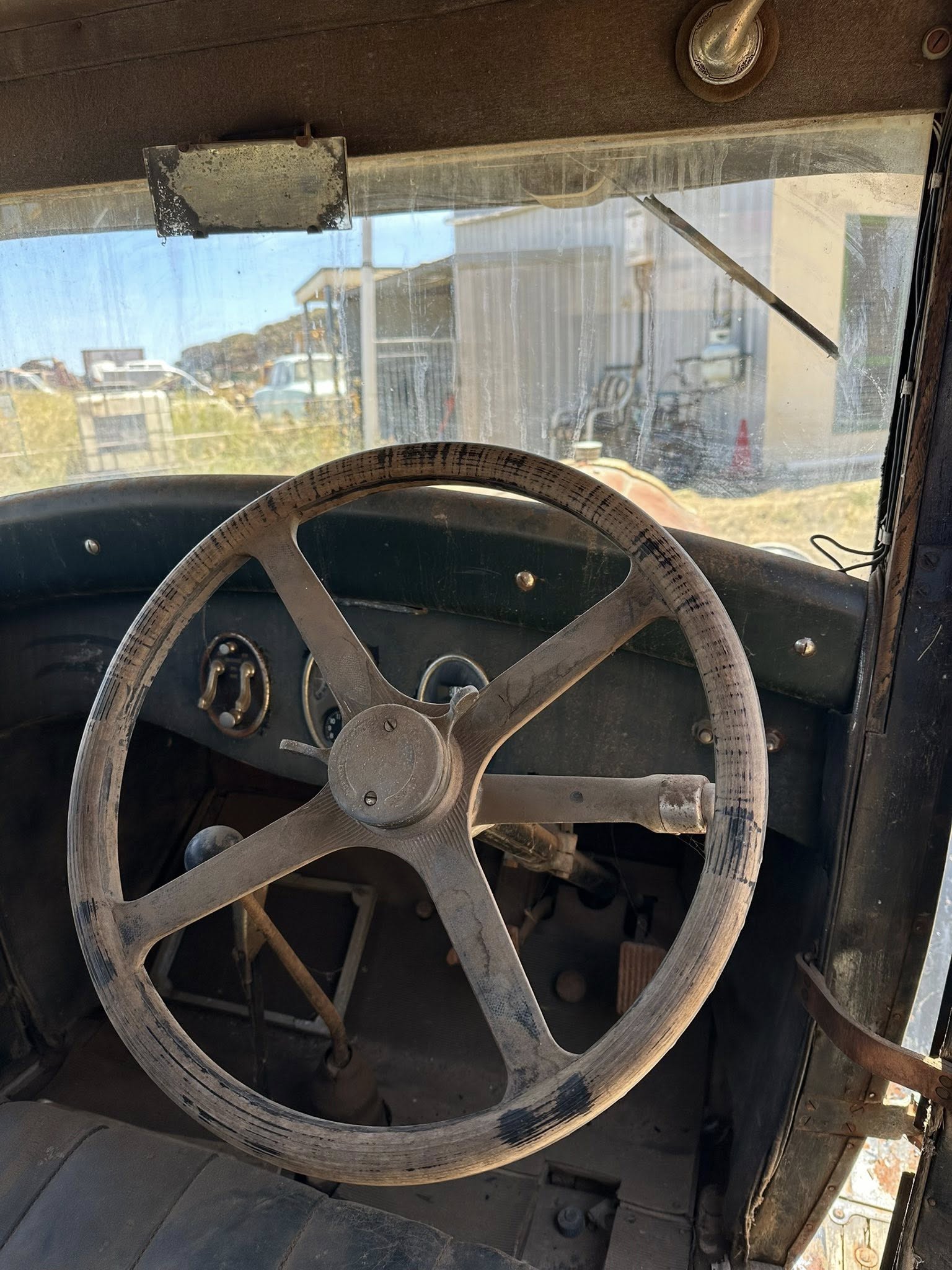 Willys Knight Model 70A - Image 10