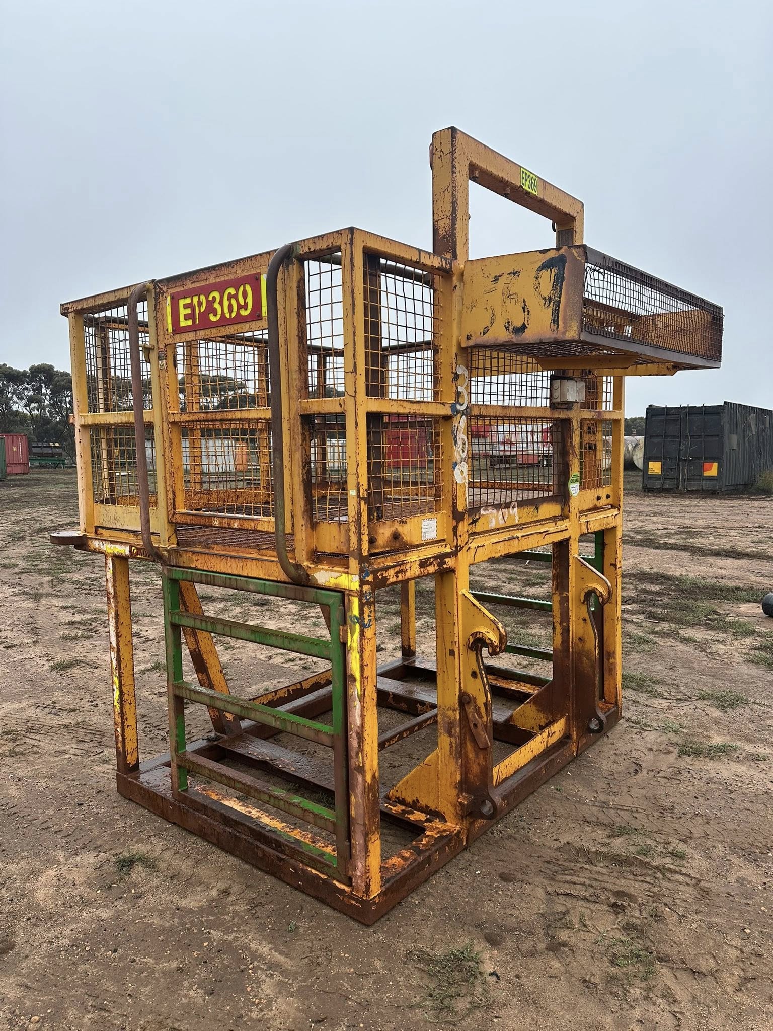 *SOLD* - Heavy Duty Personnel Lifting Cage - Image 2