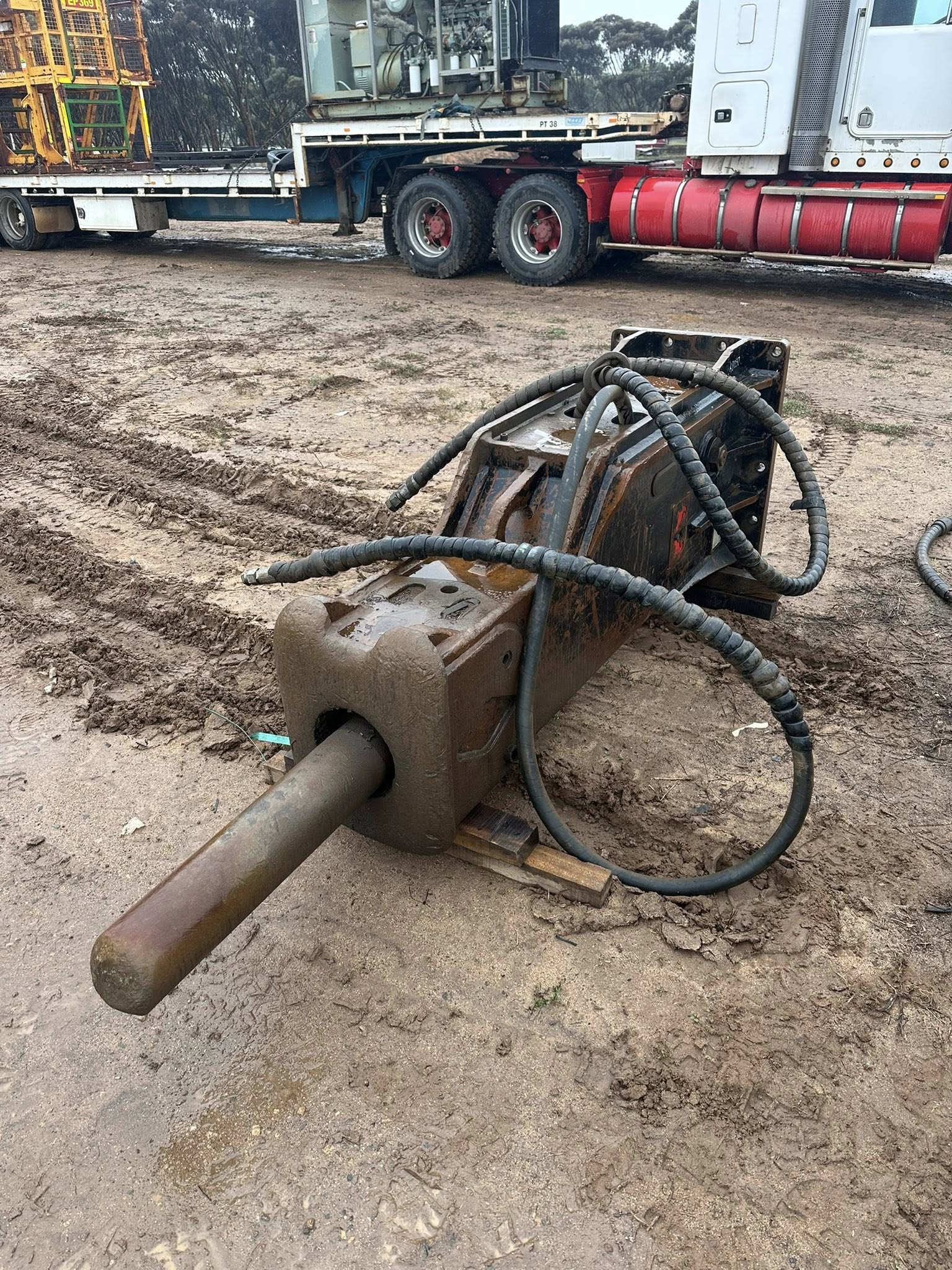 2 RAMRADE Rock Breakers - Image 3