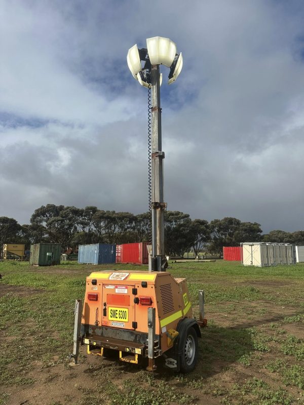 *SOLD* - Morris Towable Light Tower.