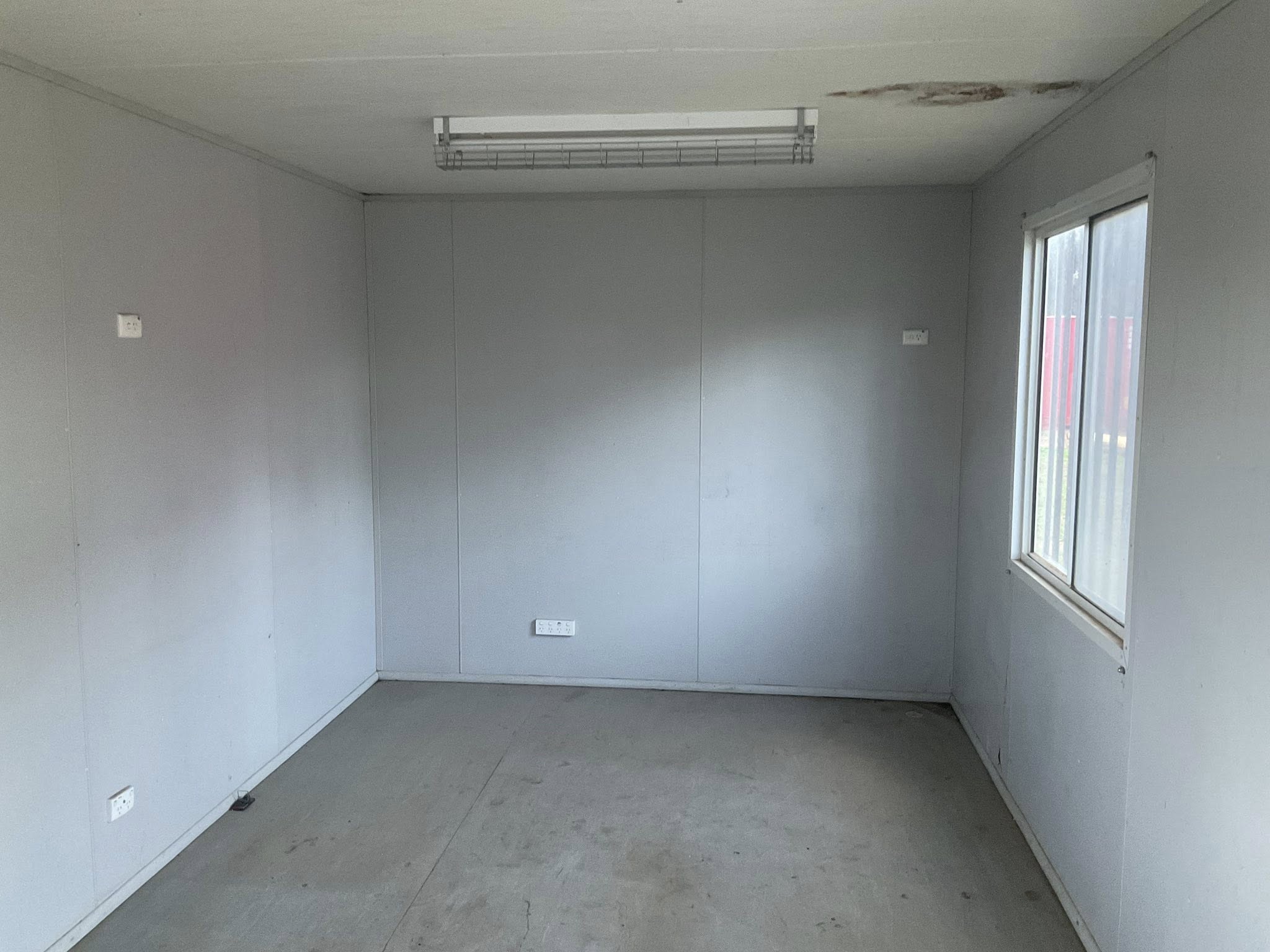 *SOLD* - Atco Hut 6m x 3m - Image 4