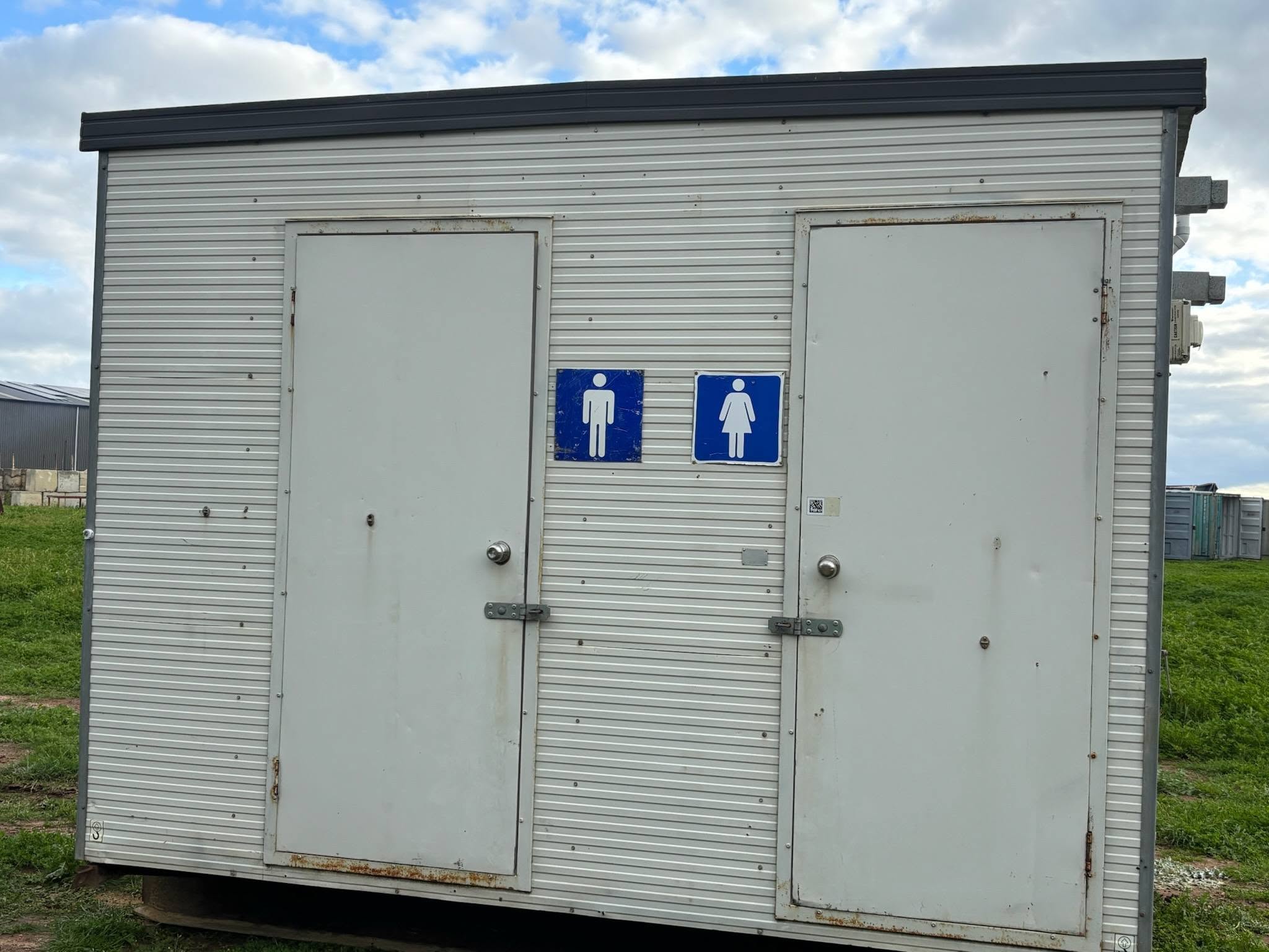 *SOLD* - Toilet Block