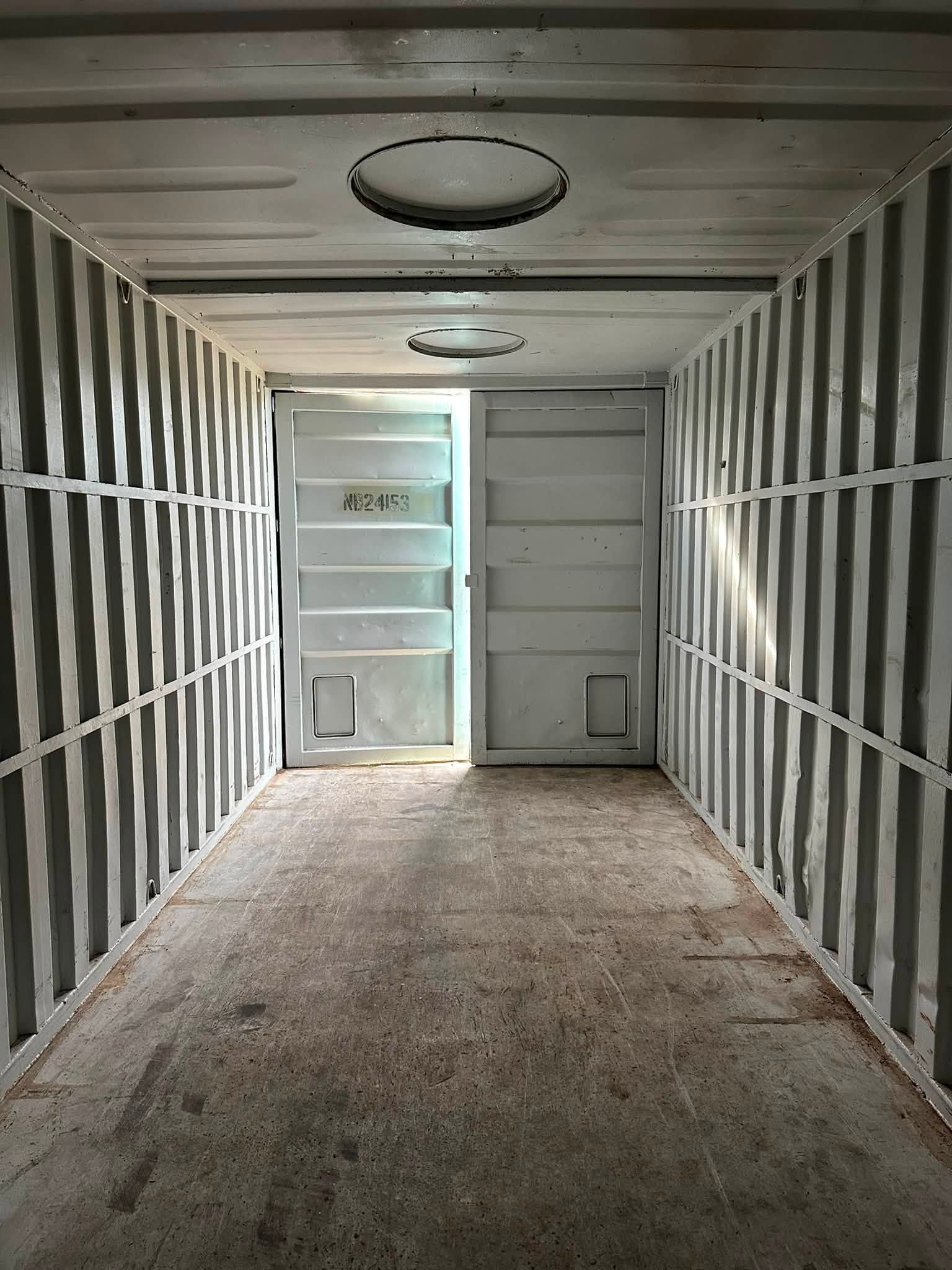 *SOLD* - 20ft Steel Shipping Container in Good Condition - Image 3
